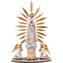 Our Lady of Fatima with pigeons - Home altar