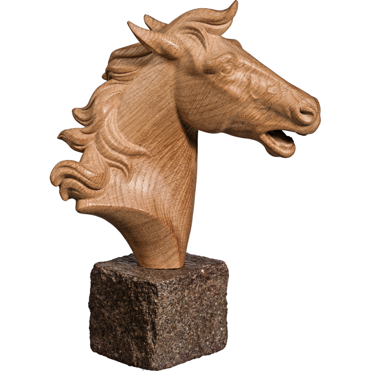 Horse Head on Stone Base | Bergland