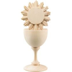 Kelch aus Holz mit Hostie