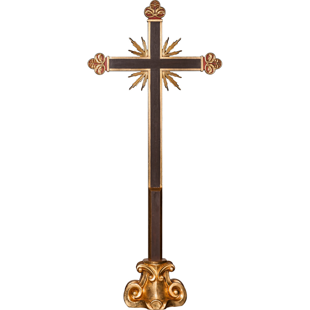 Cruz barroca com raios em pedestal