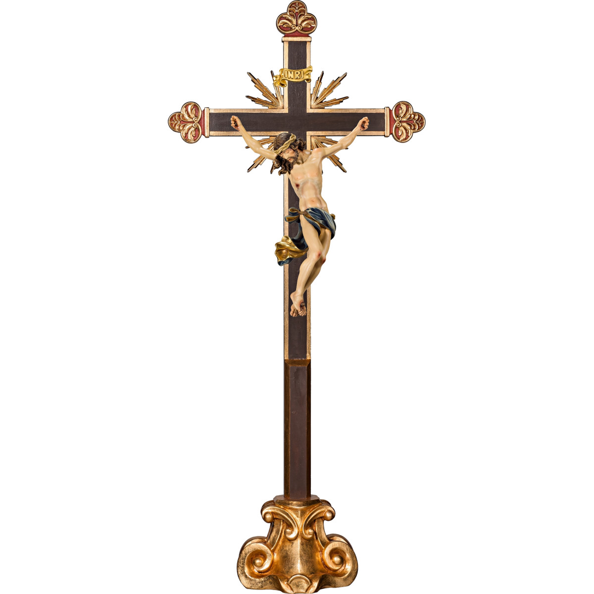 Cristo Barocco su croce barocca con raggi su piedistallo