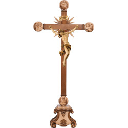 Cristo Barroco em cruz com Evangelistas e raios em pedestal