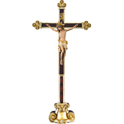 Cristo Pisa su croce barocca su piedistallo