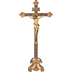 Corpus Pisa auf Standkreuz mit Titulus Crucis in hebräisch - latein - griechisch