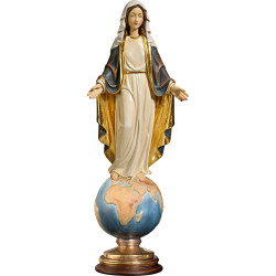 Unbefleckte Madonna auf Weltkugel | Bergland