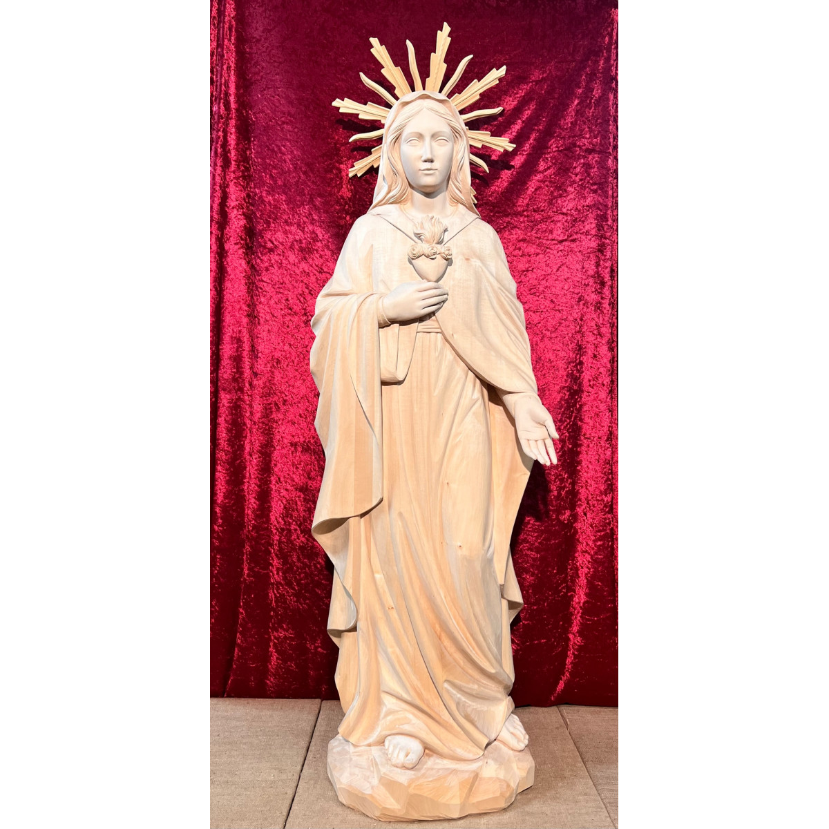Esculturas do Coração Imaculado de Maria – Arte sacra em madeira