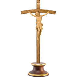 Corpus Pisa on pedestal