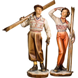 Casal de esquiadores em madeira | Bergland
