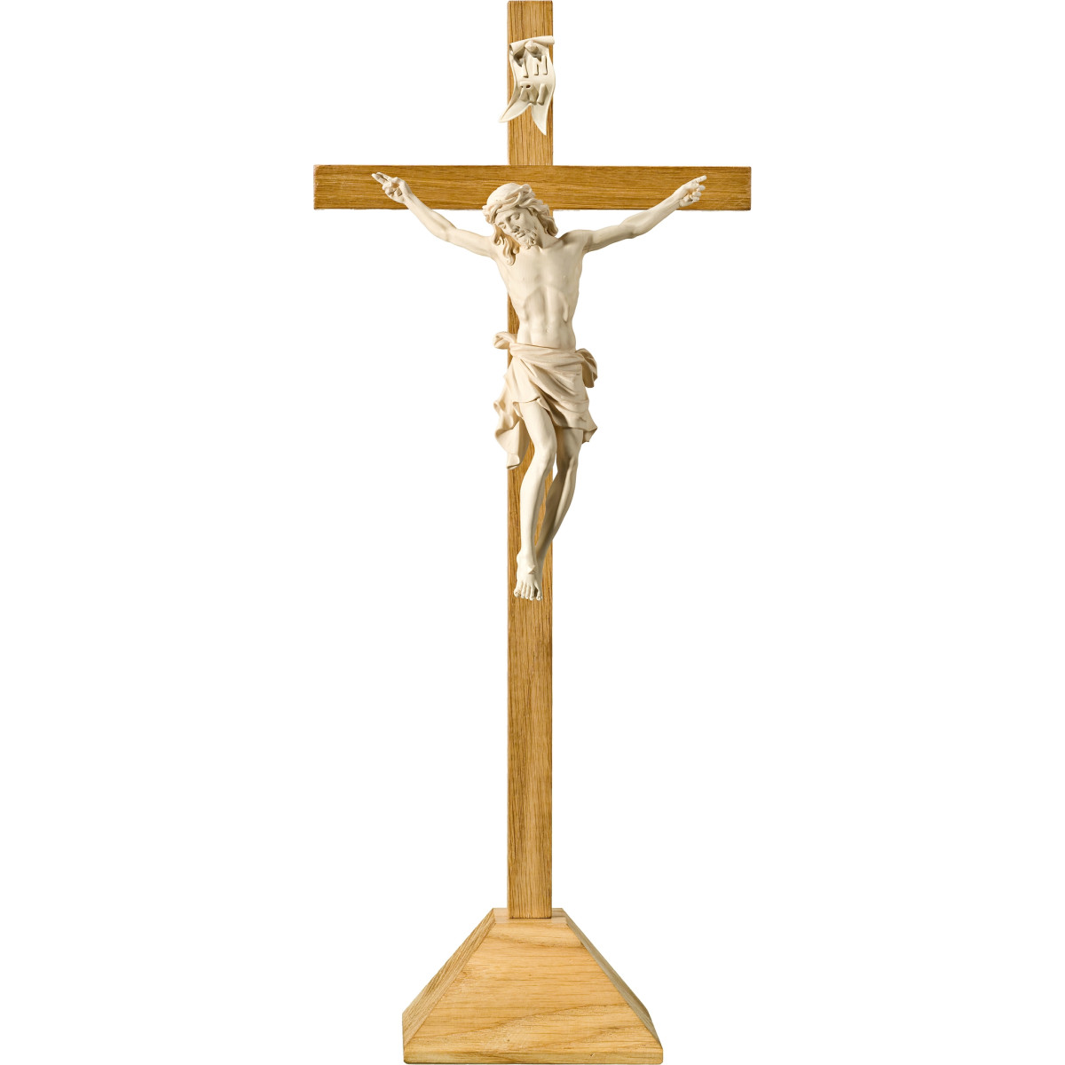 Corpus Pisa on pedestal
