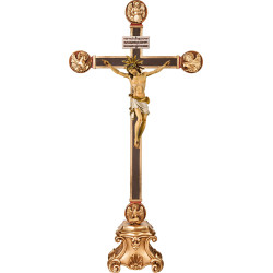 Corpus Pisa on pedestal with Evangelists and Titulus Crucis in hebrew - latin - greek