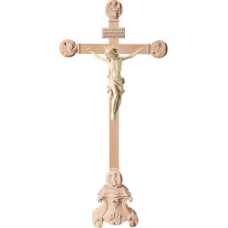 Corpus Pisa on pedestal with Evangelists and Titulus Crucis in hebrew - latin - greek